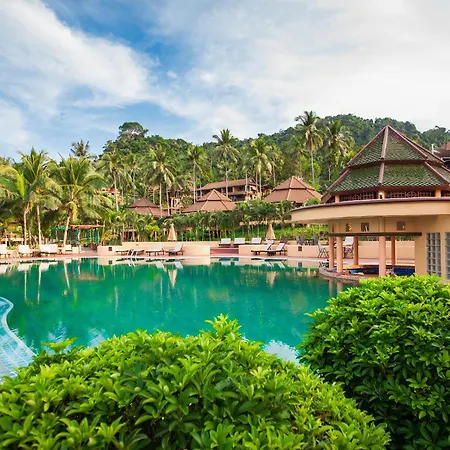 The Aiyapura Koh Chang - Complimentary Paddleboarding-2